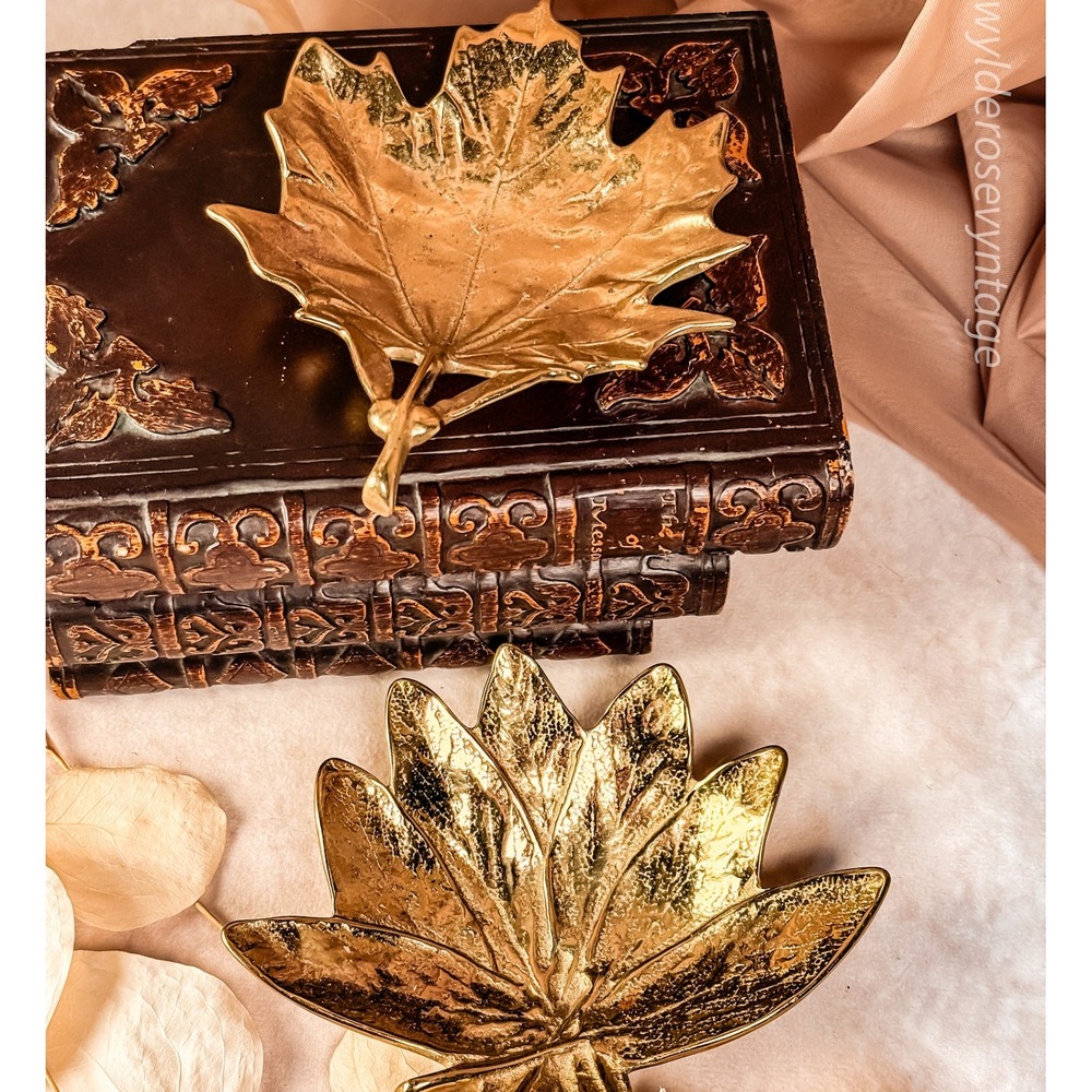 Virginia Metal Crafters Maple‎ Leaf Set